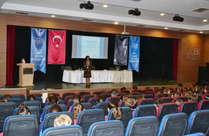 VERİMLİ DERS ÇALIŞMA TEKNİKLERİNİ BİLİYORUM...