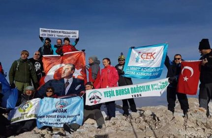 3  GÜN 3 DAĞ 3 ZİRVE İLE ATA'YA SAYGI TIRMANIŞI