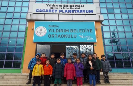 ANASINIFI SINIFI ÖĞRENCİLERİMİZ PLANETARYUM' DA