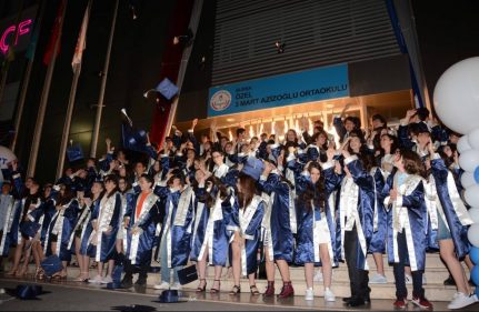 3 MART'TA MEZUNİYET COŞKUSU