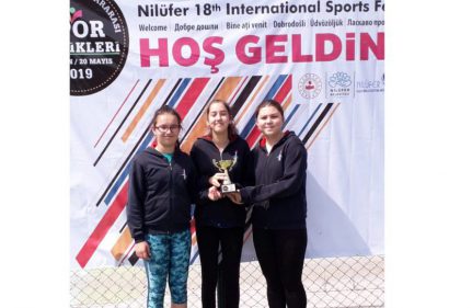 KORT TENİSİNDE KUPANIN İSMİ YİNE DEĞİŞMEDİ