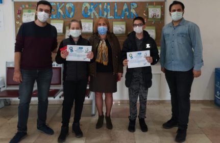 Kodlama ''Kendi Oyununu Tasarla'' Yarışması Ödülleri Dağıtıldı