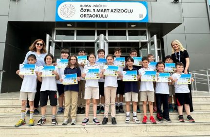 3 MART ÖĞRENCİLERİ KENDİ OYUNLARINI KODLUYORLAR