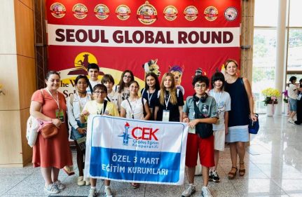 WORLD SCHOLAR'S CUP SEUL GLOBAL ROUND'DA BÜYÜK BAŞARI