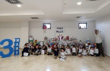 GELECEĞİN MUCİTLERİ 4. KODLAMA FESTİVALİ'NDE BULUŞTU