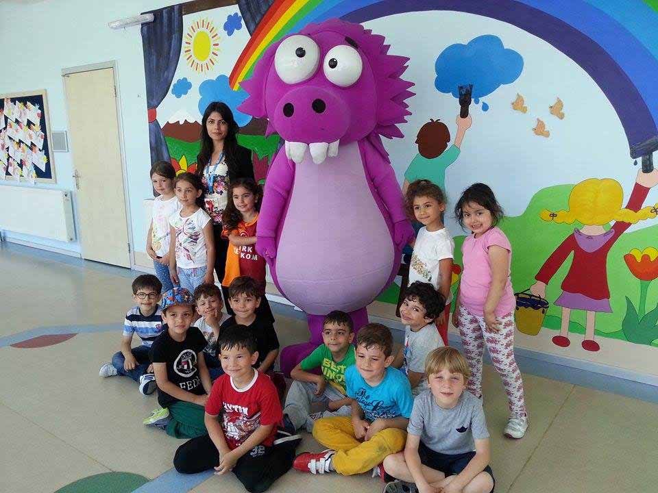 ÇOCUKLAR YIL BOYUNCA MİNİGON’IN HİKAYELERİYLE ÖĞRENDİLER, YILSONUNDA DA MİNİGON’IN KENDİSİYLE EĞLENDİLER!