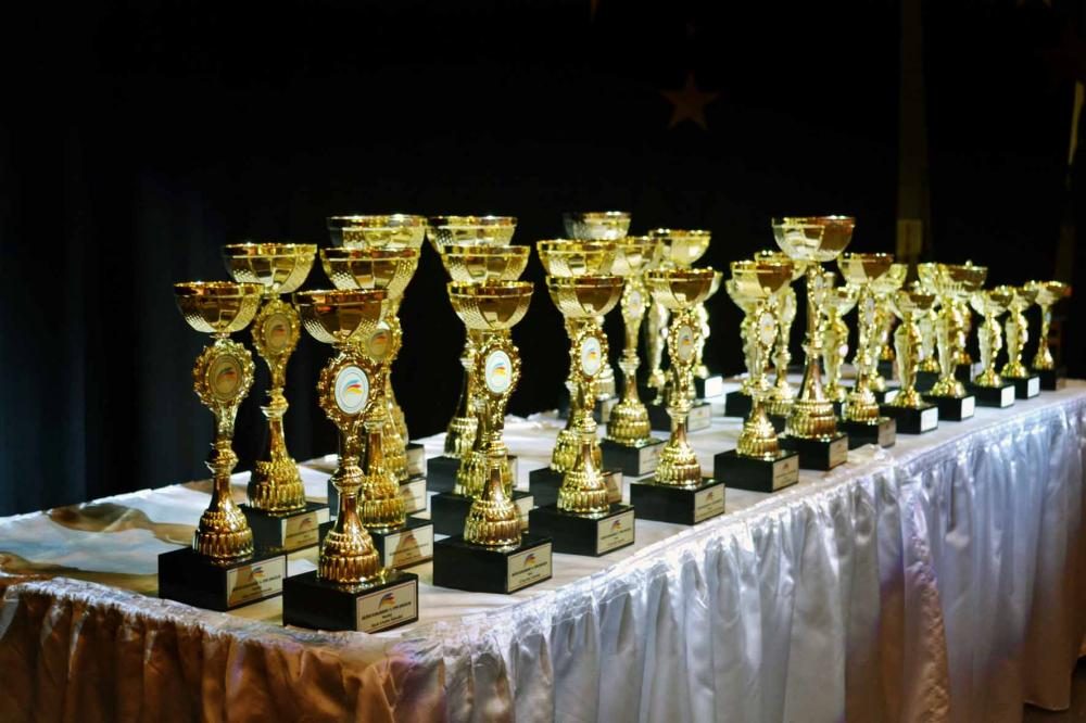 ÖĞRENCİLERİMİZİN SOSYAL VE SPORTİF BAŞARILARI ÖDÜLLENDİRİLDİ