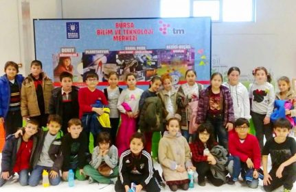 4. SINIFLAR BİLİM VE TEKNOLOJİ MERKEZİNDE