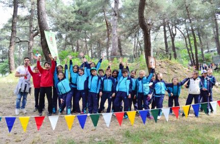 DOĞADA BİR GÜN
