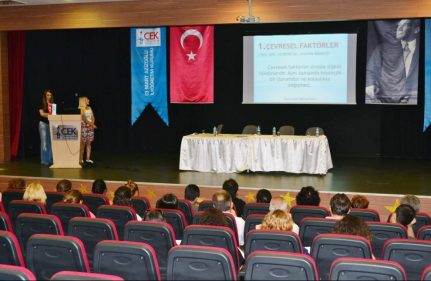 ÖĞRETMENLERİMİZİN KATILDIKLARI SEMİNERLERLE İLGİLİ PAYLAŞIM TOPLANTISI