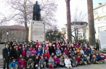 4. SINIFLAR MUDANYA MÜTAREKE BİNASINDA